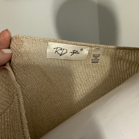 RD Style Long sleeve gold shirt - Picture 5 of 5